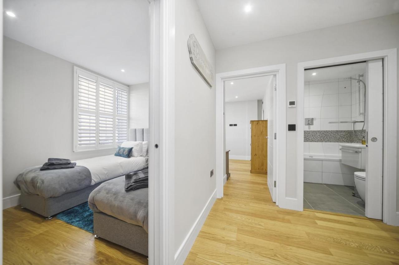 Appartement Flat 1 Bridge House à Staines-upon-Thames Extérieur photo