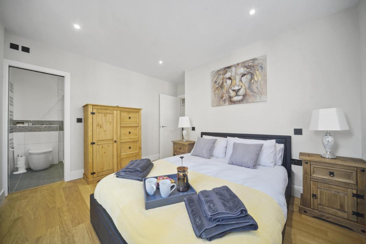 Appartement Flat 1 Bridge House à Staines-upon-Thames Extérieur photo